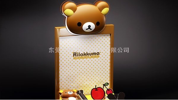 怎樣評定我們定制的亞克力展示架質(zhì)量的好壞？